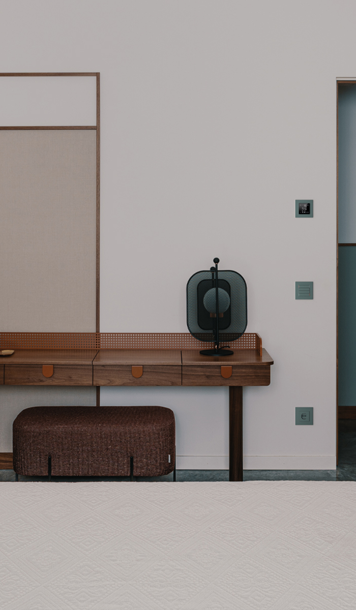 Wall-mounted controls Ekinex