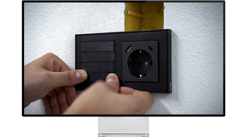 71 Form Serie Installation - Push button with thermostat and electrical socket for 2-seater plate