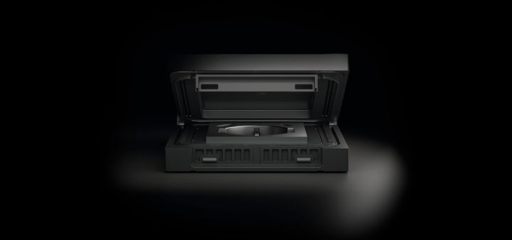 Ekinex IP65 Su Geçirmez Kapak Menteşeli Açılış Detayı