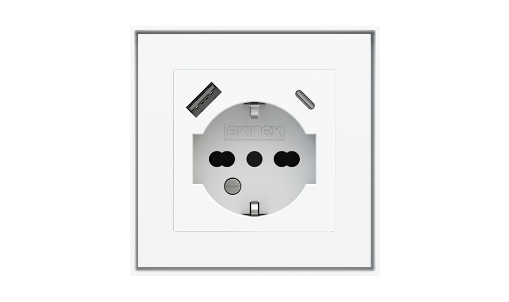 Square Socket Point (55x55 mm Module) - IT USB